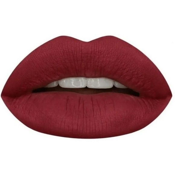 Huda Beauty Lip Contour Lip Liner in Heartbreaker - Picture 12 of 13